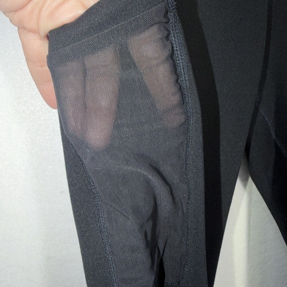 Fabletics Trinity Motion365 7/8 Leggings‎ Black Size Small - Picture 4 of 12